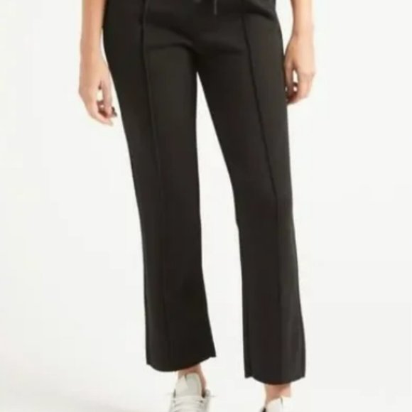 Evereve Pants - Evereve x Love Squad by Ally Love Peloton black cropped drawstring sweatpants